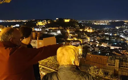 Lisbon By Night with Dinner and Fado Show Included