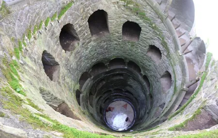 Private Sintra Tour from Lisbon with Regaleira Experience