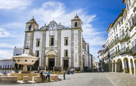 Evora Private Personalized Experience from Lisbon