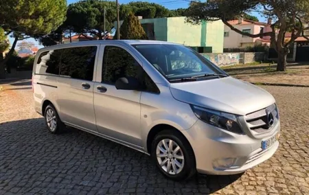 Transport Lisbon/Porto Porto/Lisbon with 2 optional stops