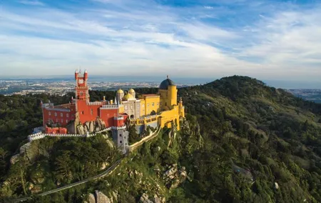 Sintra, Cabo da Roca and the Coast - PRIVATE Half Day from Lisbon like a local