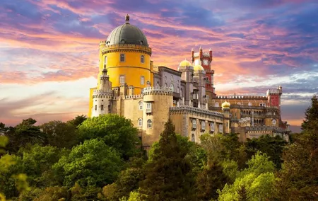 Sintra, Cape Roca, Cascais & Estoril Full Day Private Tour