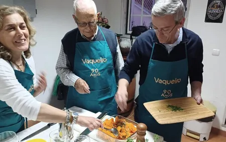 Private Portuguese Cooking Class in Lisbon with Paulo and Family