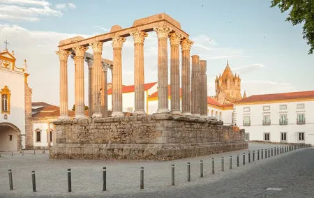 Évora Private Tour - Cork Factory Visit & Wine Tasting Included