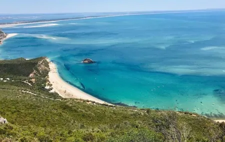 Private tour Arrábida, Sesimbra from Lisbon
