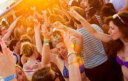 Lisbon Boat Party