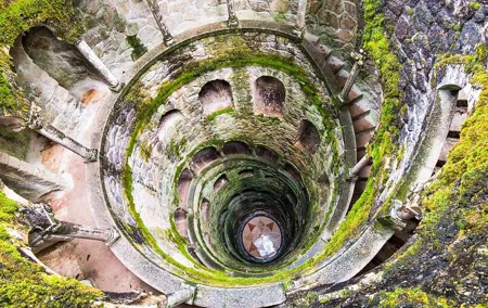 Private Tour in Sintra in Luxury Mercedes