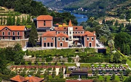 Transfer to Six Senses Douro Valley from Lisbon