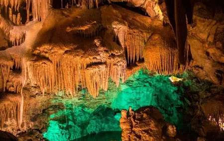 Aire e Candeeiros Nature Park Full Day Private Tour from Lisbon