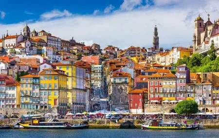 Private tour 2 days from 1 to 8 people to Porto - Aveiro- Nazaré- Óbidos