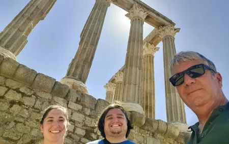 Lisbon to Madrid Private transfer with stops in Evora and Toledo
