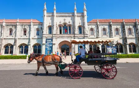 Belém Private Tour with Jeronimos Monastery - Panoramic City Tour
