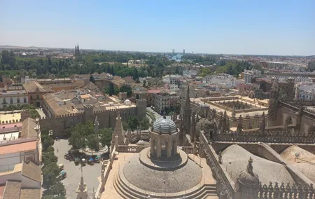 Private Transfer from Lisbon to Seville, Spain