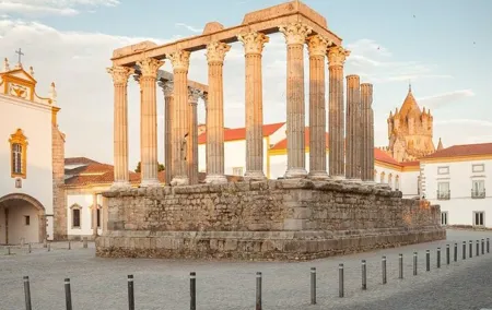 Private Évora Tour With Wine Experience and Wine Tasting