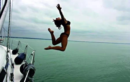 4H Private Luxury Sailboat Tour with Swim