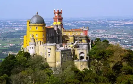 Private Tour to Visit the Monuments in Sintra 5 Hours
