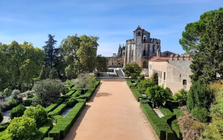 From Lisbon: Tomar and Templar Small Group Guided Tour