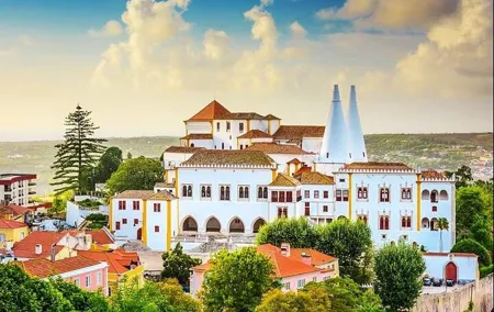 Pena Palace , Sintra and Cascais Tour - Travel With Locals