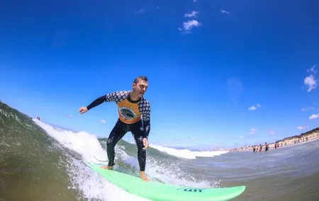 Surf Lessons Cascais and Lisbon