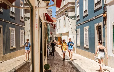 Explore Lisbon's stunning Belem & Cascais With A Local, Private