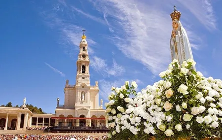Private tour for 1 to 4 people: Fátima, Batalha, Nazaré and Óbidos