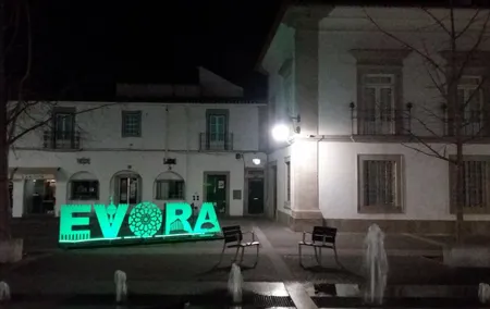 Walled City of Évora’s Highlights & Traditions Tour