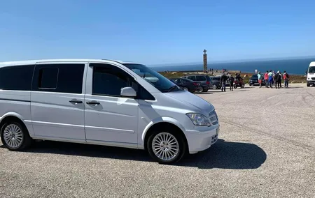Private transport Lisbon/Porto 2 stops Nazare Obidos Aveiro
