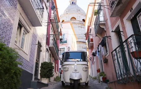 Lisbon Tuk Tuk Tour – 1-Hour Old Town Experience
