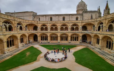 Private Half Day Tour of Lisbon