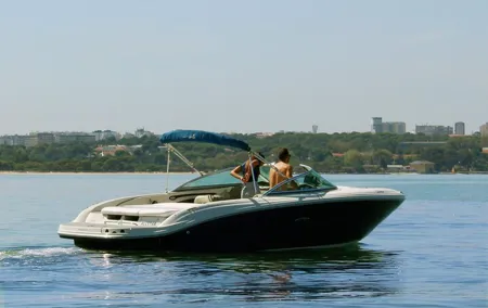 Lisbon: Private Boat Tour