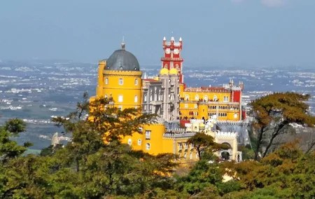 Private Trip: Cascais, Guincho, Roca Cape and Sintra from Lisbon