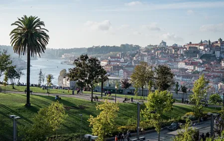 Private Transfer - Lisbon->Porto+Obidos/Aveiro/Fatima/Nazare