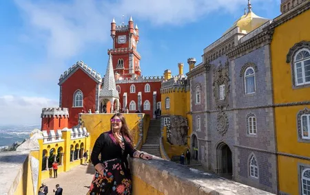Lisbon Special : Sintra & Pena Palace Highlights Tour (Full-Day)