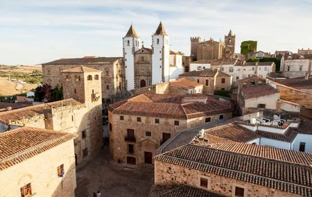 Private Tour to Evora and Merida - World Heritage City of the Roman Empire