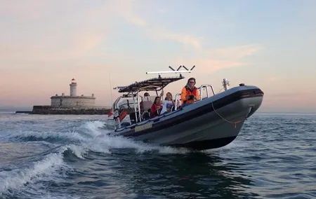 Lisbon Coast Tour by Boat