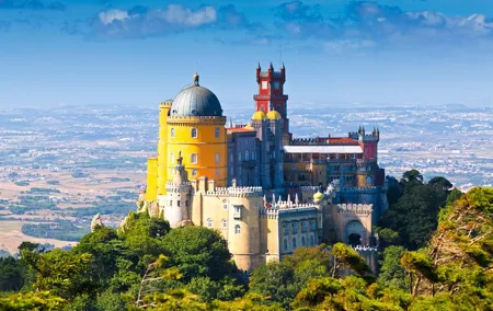 Private Transfer From / To Lisbon Airport x Sintra