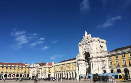 Falling Love for Lisbon