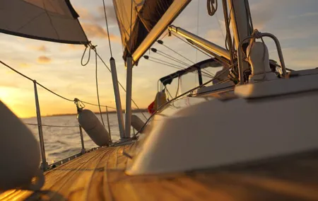 Lisbon: Sunset Sailing with Local Wine & Stunning Views