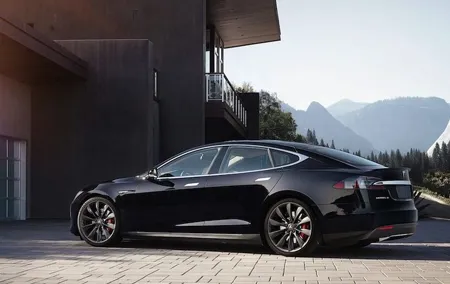 Tesla Model S Transfers