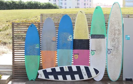 5-Hour Surf Equipment Rental Advised by Professionals in Peniche