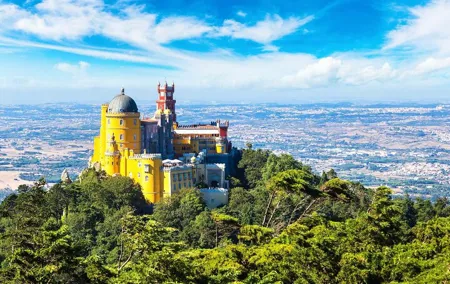 Sintra, Cascais & Cabo da Roca Full Day Tour from Lisbon