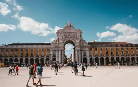 Explore Lisbon in 60 minutes with a Local