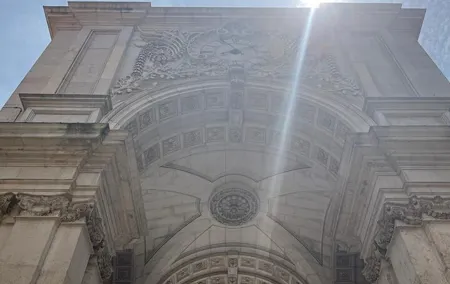 Visit the most iconic places in Lisbon and Sintra
