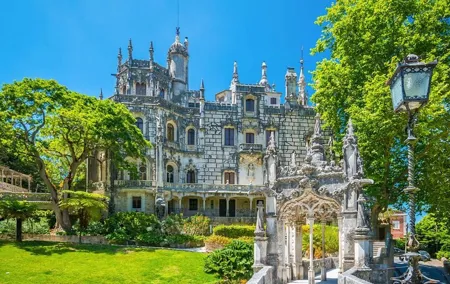 Sintra-Cascais: 2 Palaces and more complete tour