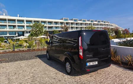 Private Transfer From Lisbon to Algarve By 8 Seats Minibus