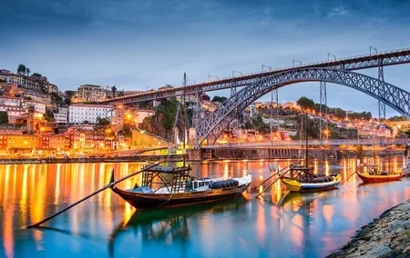 Private Luxury Transfer From Lisbon to Porto