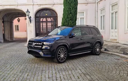 Lisbon to Porto via Fátima Sanctuary | Premier Private Transfer