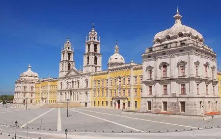 Tomar and Mafra Small Group Tour from Lisbon