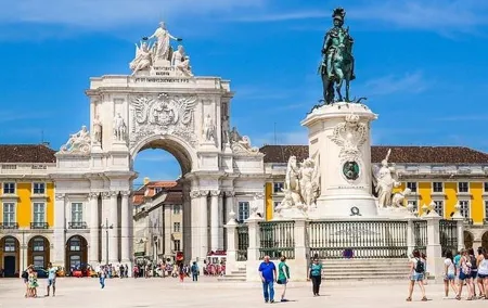 Lisbon to Douro Valley with stops up to 4 cities