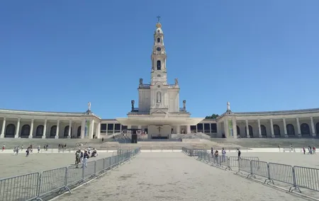 Fatima & 3 Shepherds Village OR Fatima & Batalha